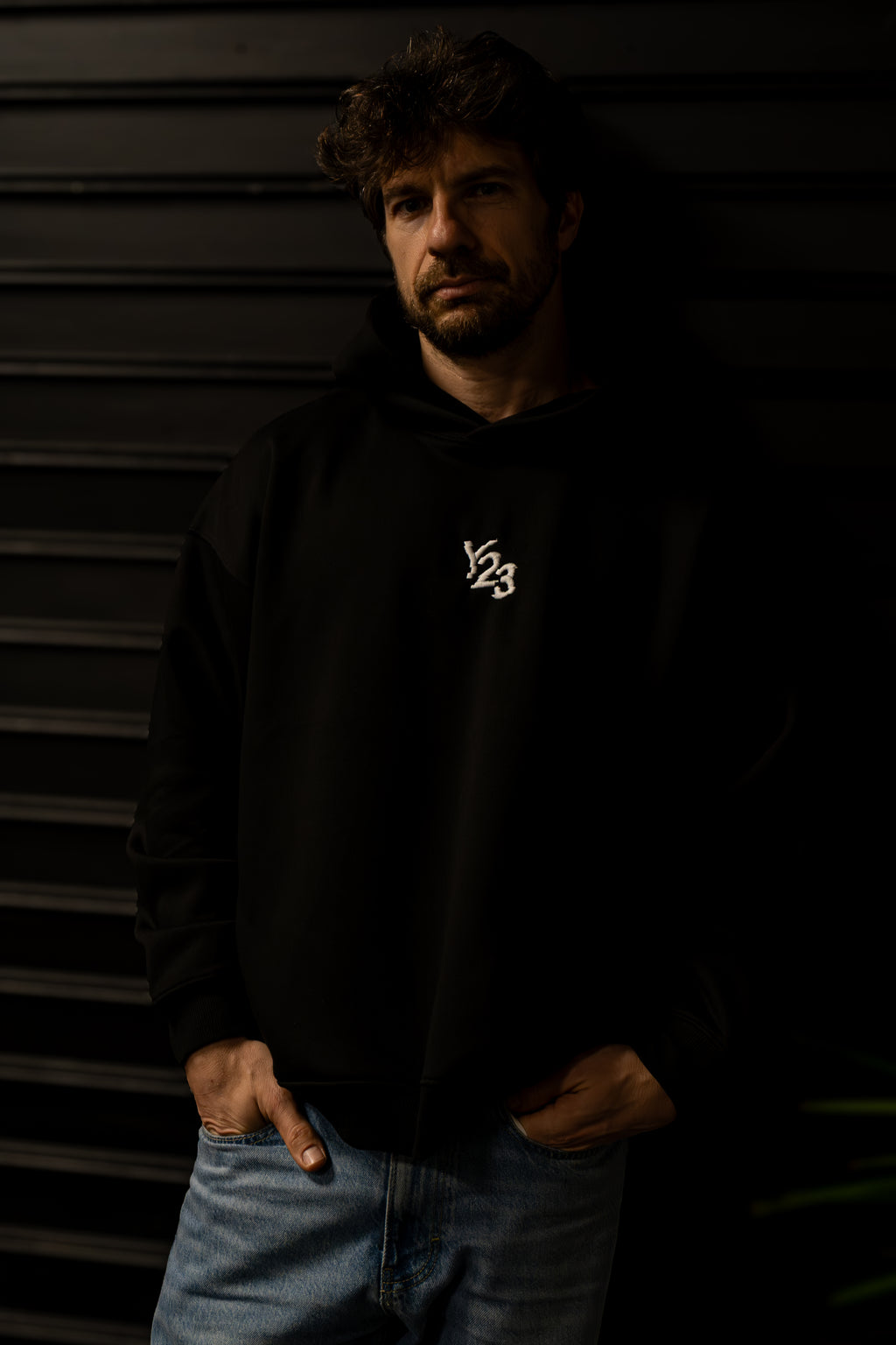 MOMENTUM HOODIE